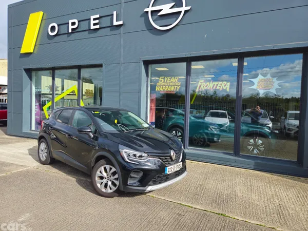 Renault Captur Hatchback, Petrol, 2022, Black