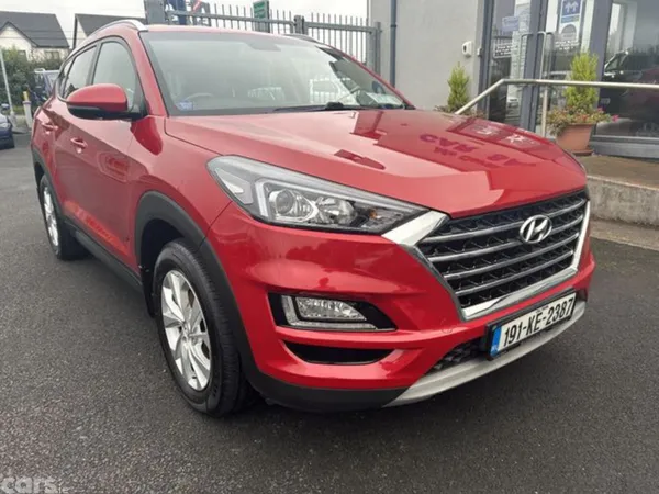 Hyundai Tucson MPV, Diesel, 2019, Red