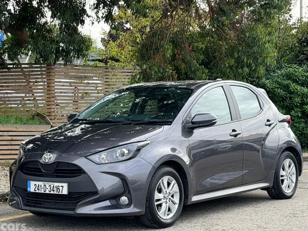 Toyota Yaris Hatchback, Petrol Hybrid, 2024, Grey