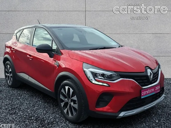 Renault Captur Hatchback, Petrol, 2024, Red