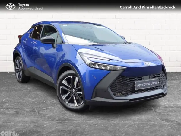 Toyota C-HR SUV, Petrol Hybrid, 2026, Blue