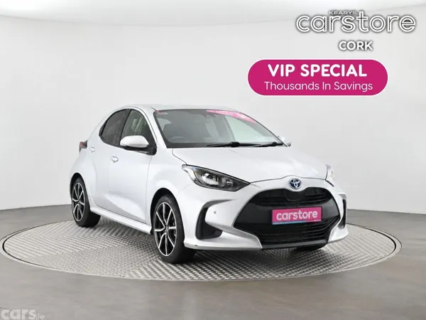 Toyota Yaris Hatchback, Petrol Hybrid, 2021, Silver
