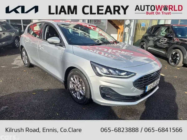 Ford Focus Hatchback, Petrol, 2023, Grey