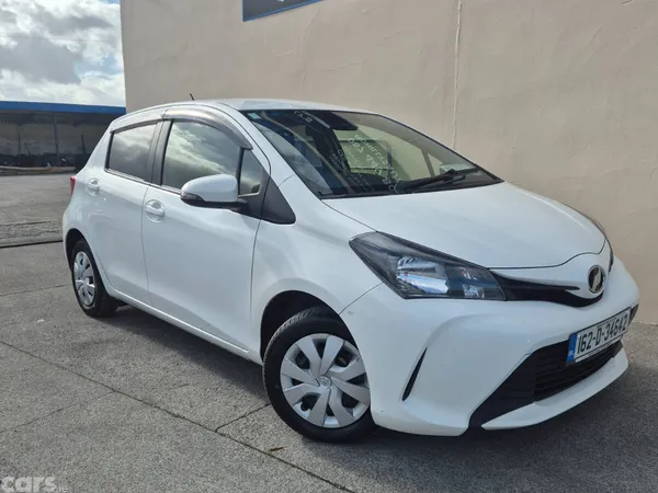 Toyota Vitz Hatchback, Petrol, 2016, White