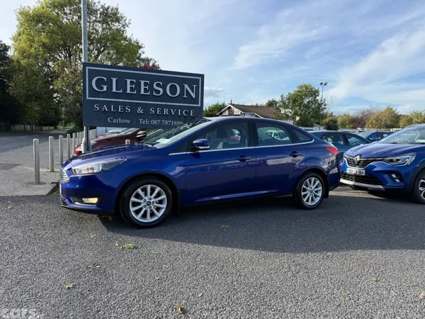 Ford Focus Saloon, Petrol, 2017, Blue