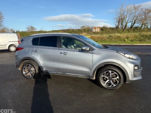 Kia Sportage SUV, Diesel Hybrid, 2021, Grey