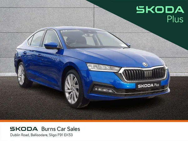 Skoda Octavia Saloon, Diesel, 2024, Blue
