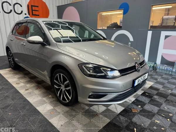 Volkswagen Golf Hatchback, Petrol, 2019, Grey
