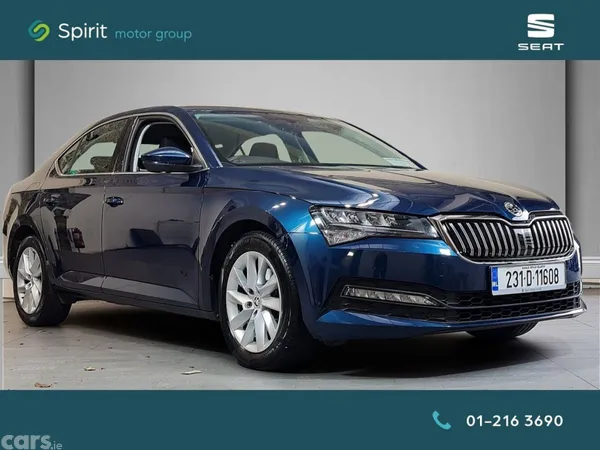 Skoda Superb Saloon, Petrol, 2023, Blue