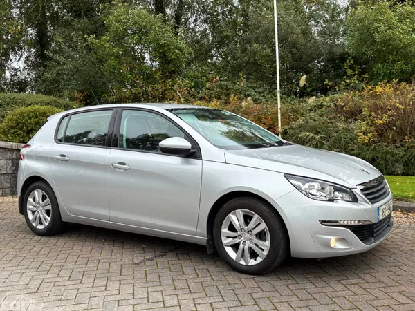 Peugeot 308 Hatchback, Petrol, 2016, Grey
