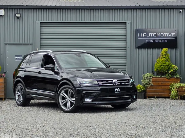 Volkswagen Tiguan SUV, Petrol, 2018, Black