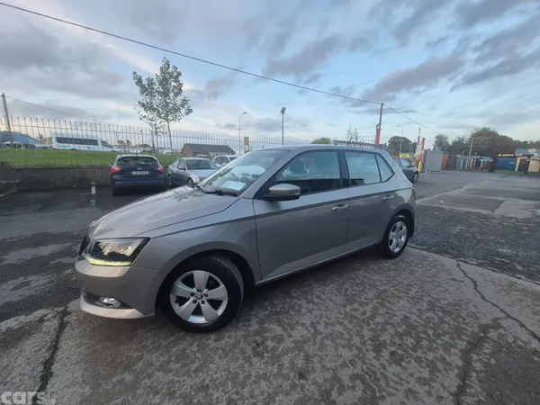 Skoda Fabia Hatchback, Petrol, 2018, Grey