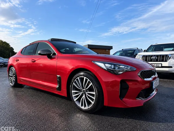 Kia Stinger Hatchback, Diesel, 2019, Red
