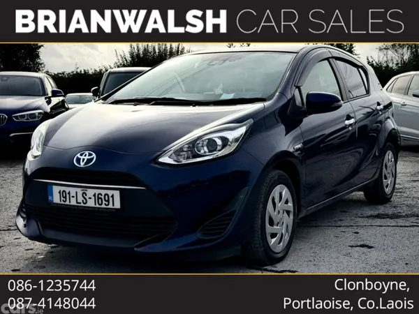 Toyota Aqua Hatchback, Petrol Hybrid, 2019, Blue