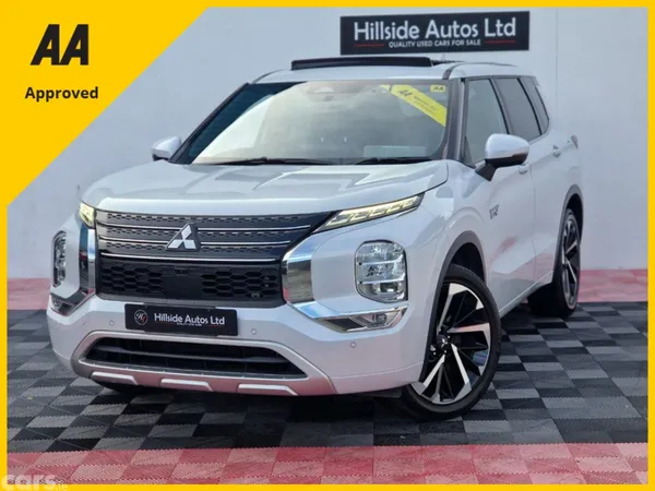 Mitsubishi Outlander MPV, Petrol Plug-in Hybrid, 2022, White