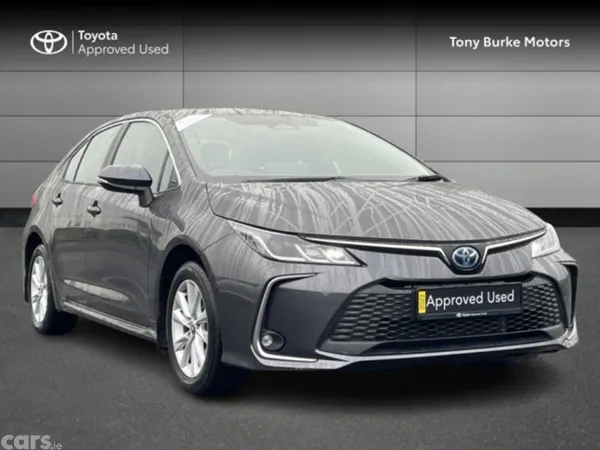 Toyota Corolla Saloon, Petrol Hybrid, 2023, Grey