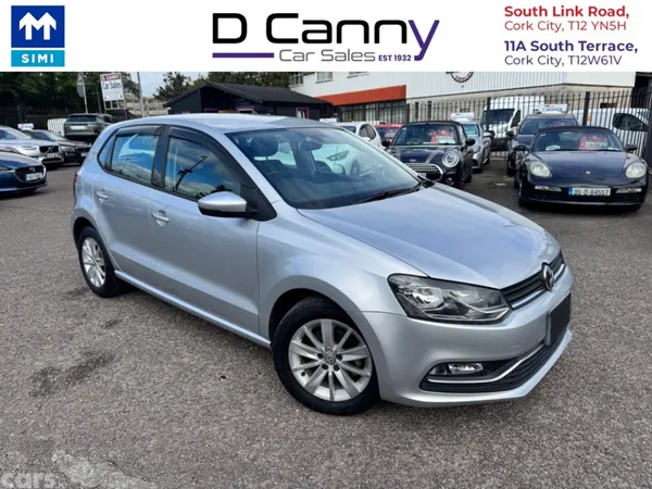 Volkswagen Polo Hatchback, Petrol, 2014, Silver
