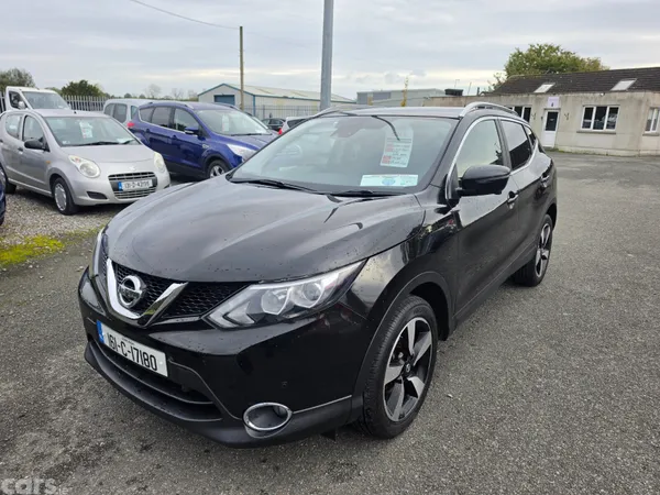Nissan Qashqai Hatchback, Diesel, 2016, Black