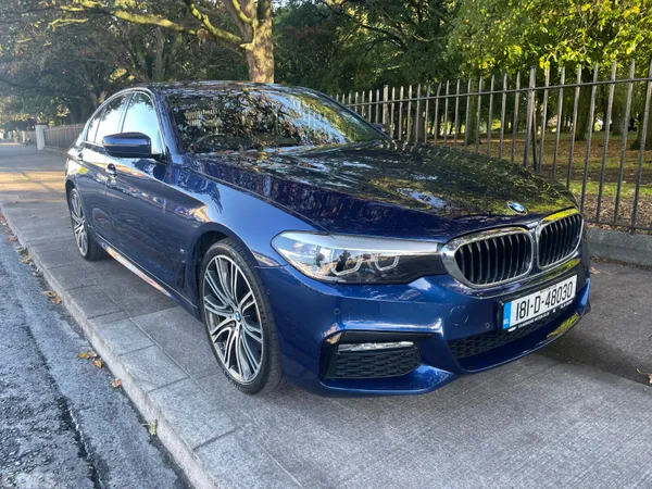 BMW 5-Series Saloon, Petrol Plug-in Hybrid, 2018, Blue