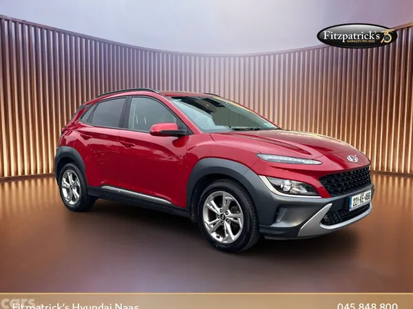 Hyundai KONA MPV, Petrol, 2022, Red