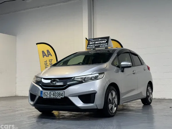 Honda Fit Hatchback, Petrol Hybrid, 2015, Silver
