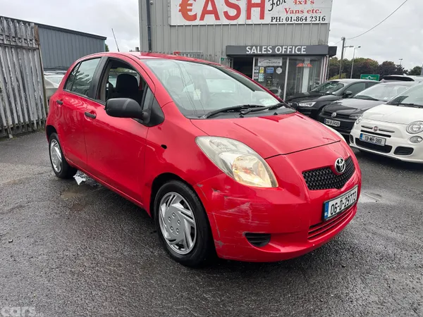 Toyota Yaris Hatchback, Petrol, 2006, Red
