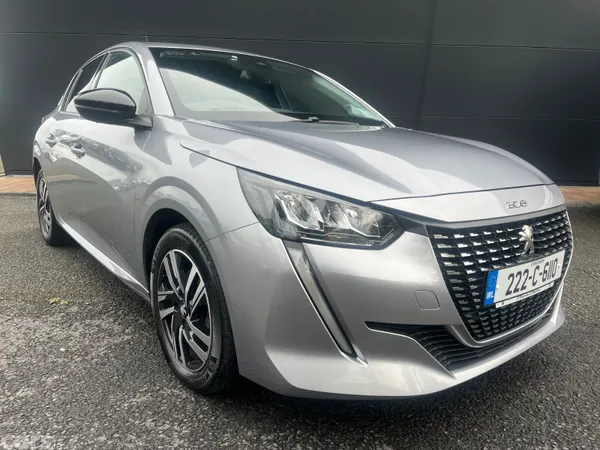 Peugeot 208 Hatchback, Diesel, 2022, Grey
