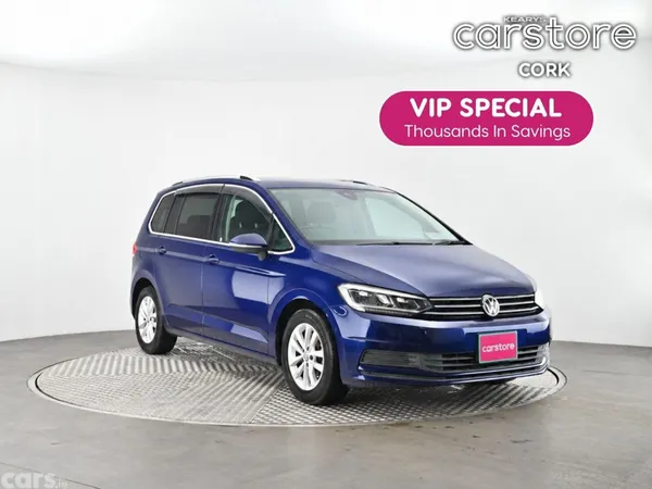 Volkswagen Touran MPV, Petrol, 2018, Blue