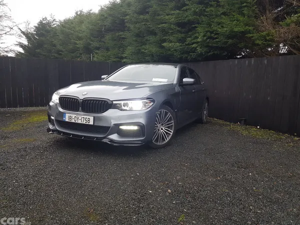 BMW 5-Series Saloon, Petrol Plug-in Hybrid, 2018, Blue
