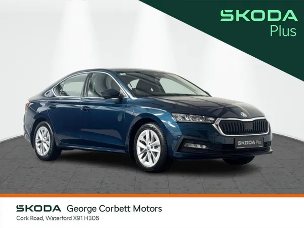 Skoda Octavia Saloon, Petrol, 2024, Blue