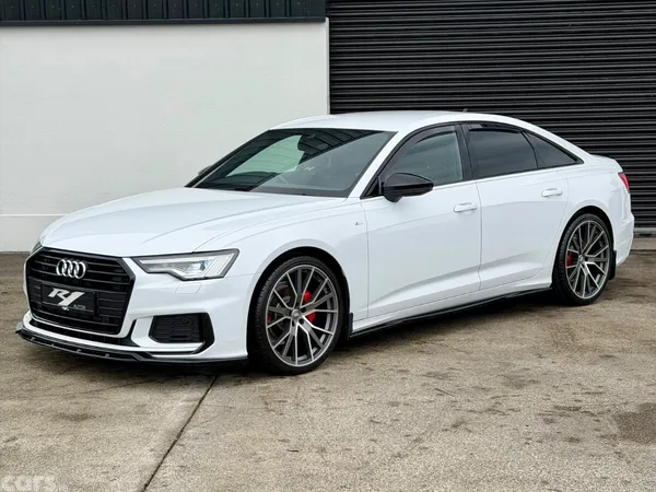Audi A6 Saloon, Diesel, 2022, White