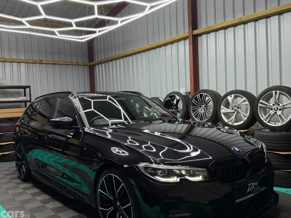 BMW 3-Series Estate, Diesel, 2021, Black