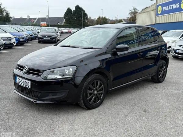 Volkswagen Polo Hatchback, Petrol, 2013, Black