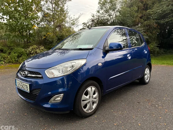 Hyundai i10 Hatchback, Petrol, 2012, Blue