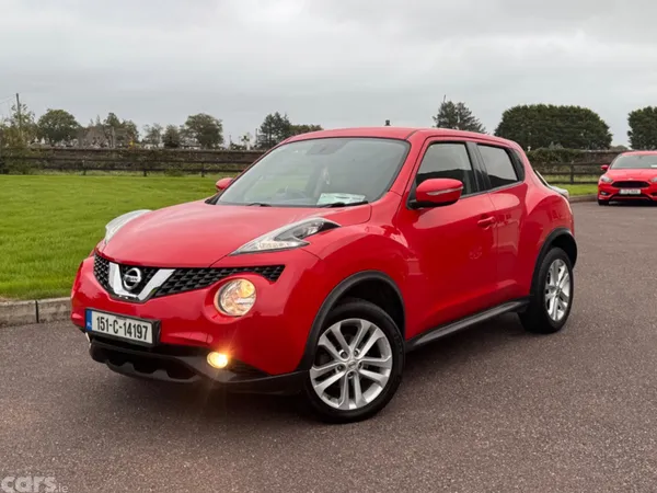 Nissan Juke Hatchback, Petrol, 2015, Red