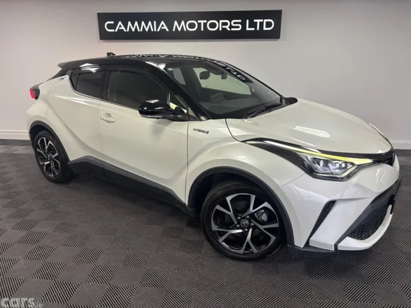 Toyota C-HR SUV, Petrol Hybrid, 2020, White