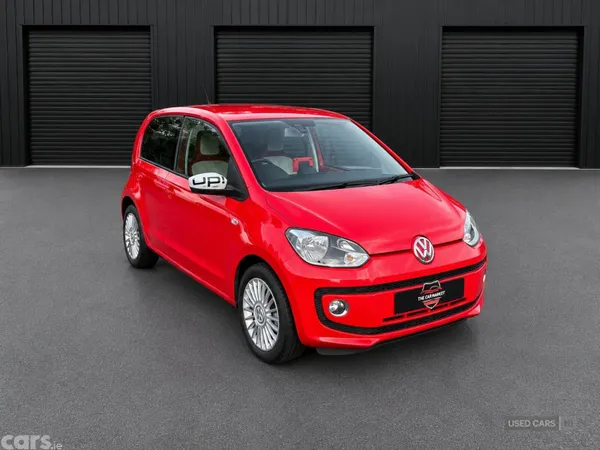 Volkswagen up! , Petrol, 2015, Red