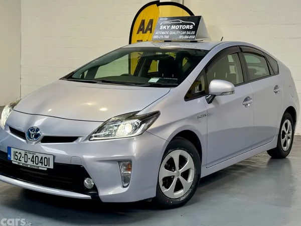 Toyota Prius Hatchback, Petrol Hybrid, 2015, Blue