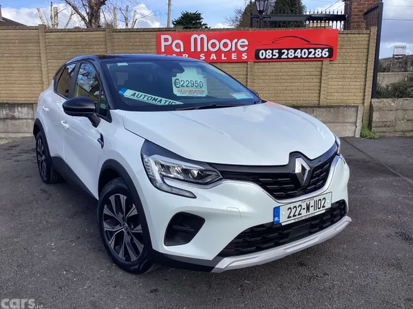 Renault Captur Hatchback, Petrol, 2022, White