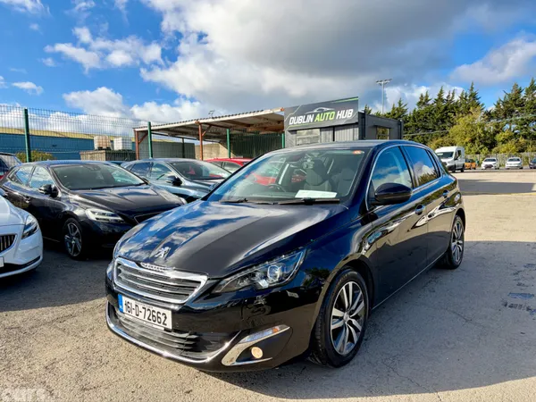 Peugeot 308 Hatchback, Petrol, 2016, Black