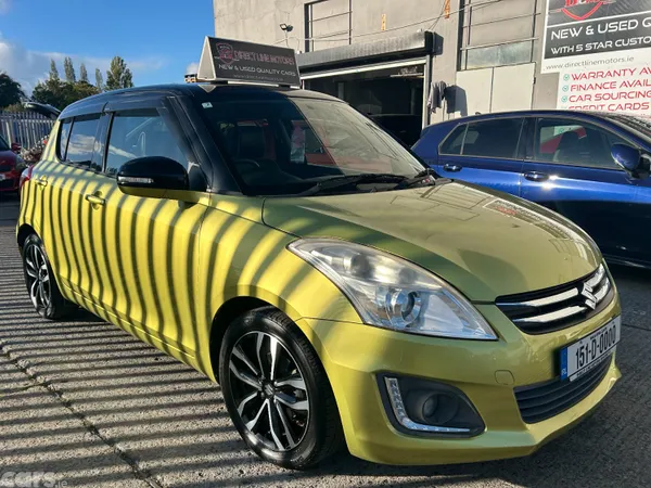 Suzuki Swift Hatchback, Petrol, 2015, Yellow