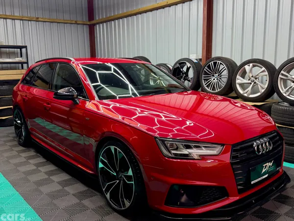 Audi A4 Estate, Petrol, 2019, Red