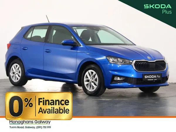 Skoda Fabia Hatchback, Petrol, 2022, Blue