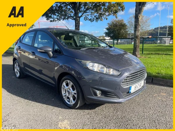 Ford Fiesta Hatchback, Petrol, 2015, Blue