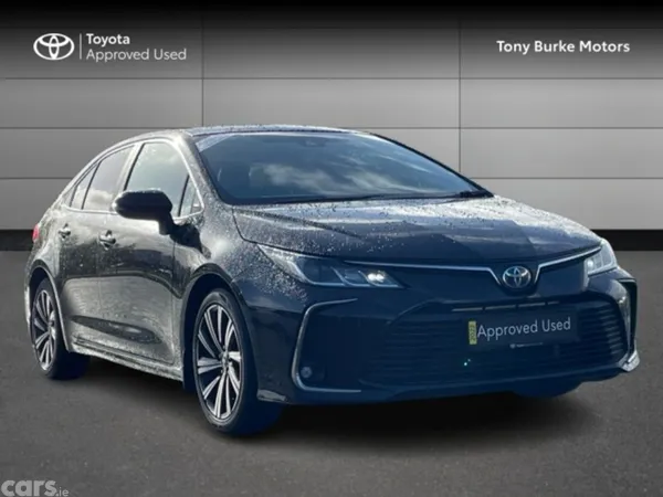 Toyota Corolla Saloon, Petrol Hybrid, 2022, Black