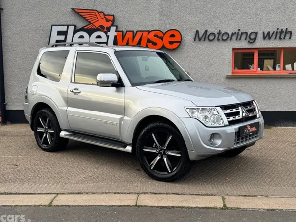 Mitsubishi Shogun SUV, Diesel, 2015, Silver