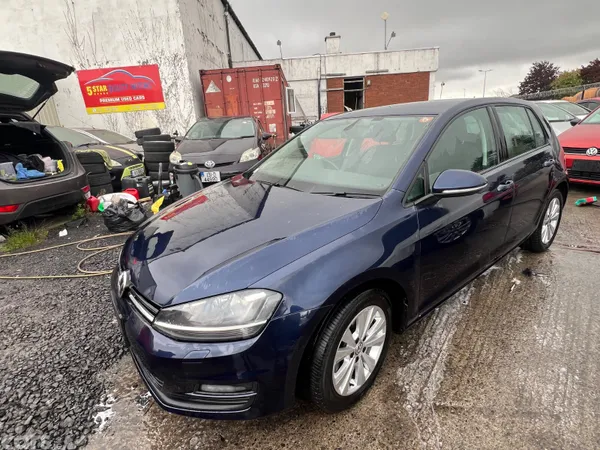 Volkswagen Golf Hatchback, Petrol, 2013, Blue
