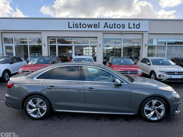 Audi A4 Saloon, Diesel, 2023, Grey