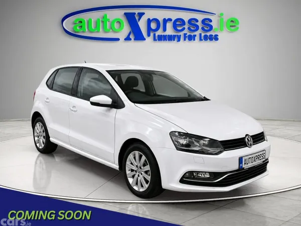 Volkswagen Polo Hatchback, Petrol, 2017, White