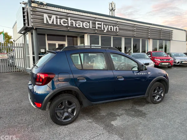 Dacia Sandero Stepway Hatchback, Diesel, 2018, Blue